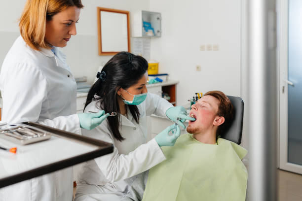 Best Weekend Emergency Dentist in Greenup, IL